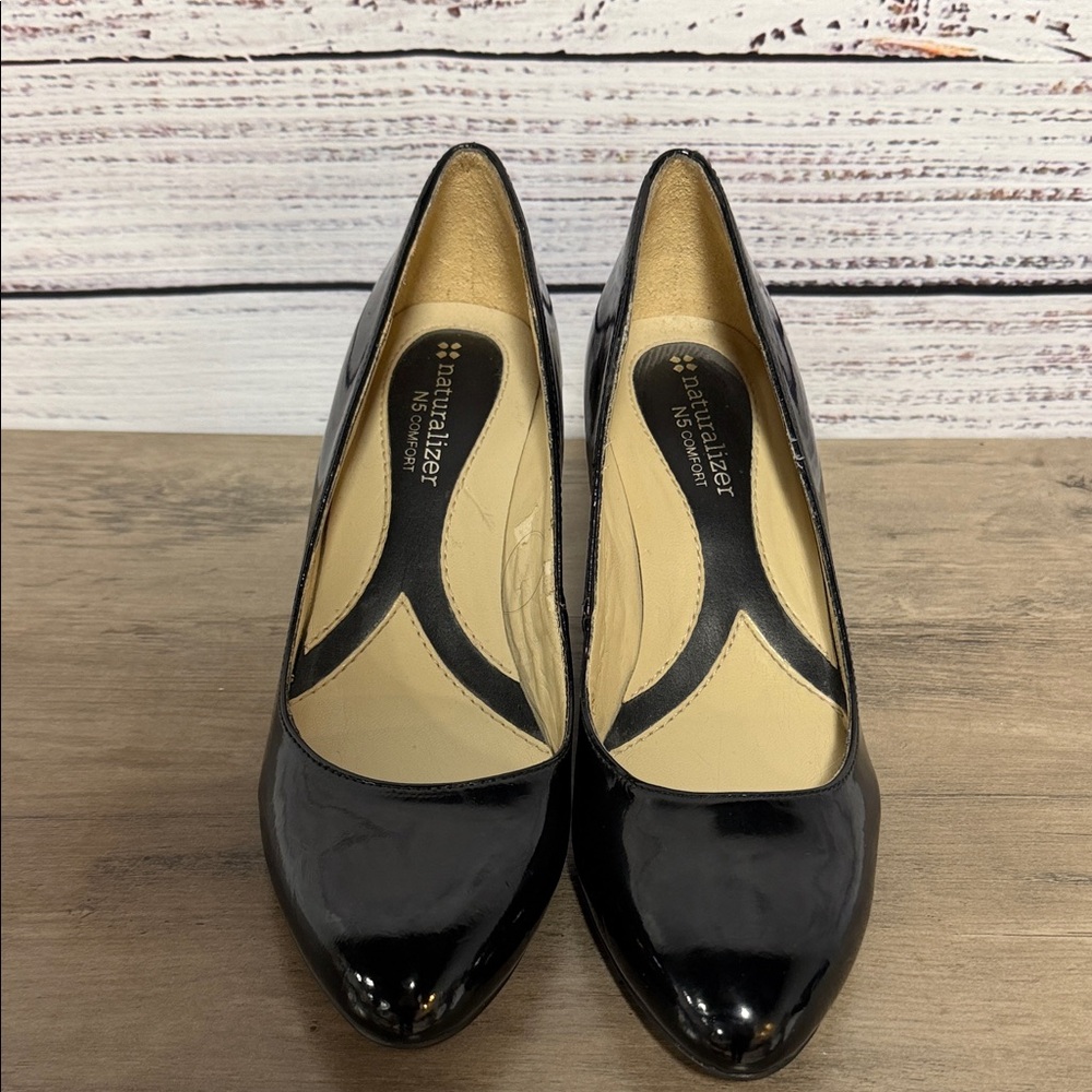 Naturalizer Black Patent Heels
